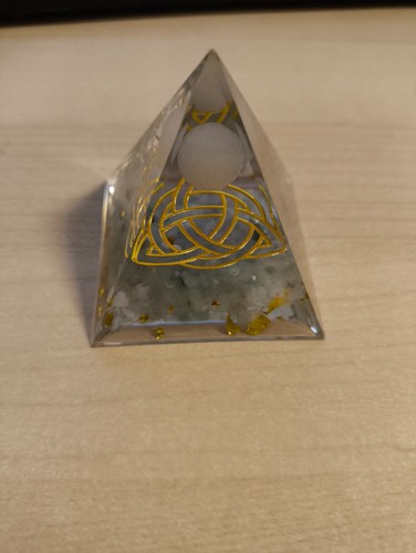 Orgon pyramide deko - /,